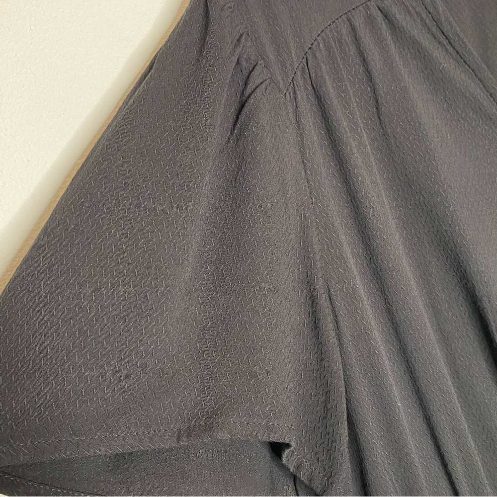 Knox Rose Tiered Surplice Front Maxi Dress - Picture 6 of 11